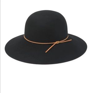 BNWT Floppy Fedora Hat